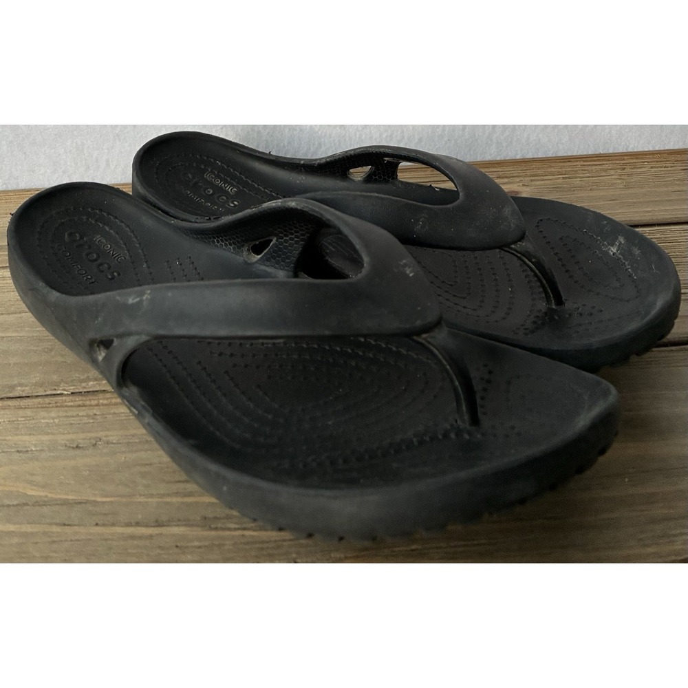 Crocs Black Flip Flops Womens Size 9 Comfort Summer